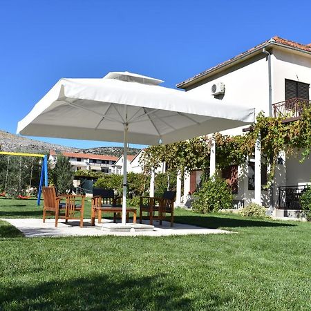 Apartments Svilan Trogir Exterior foto