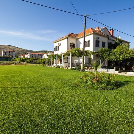 Apartments Svilan Trogir Exterior foto