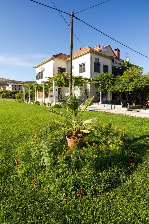Apartments Svilan Trogir Exterior foto