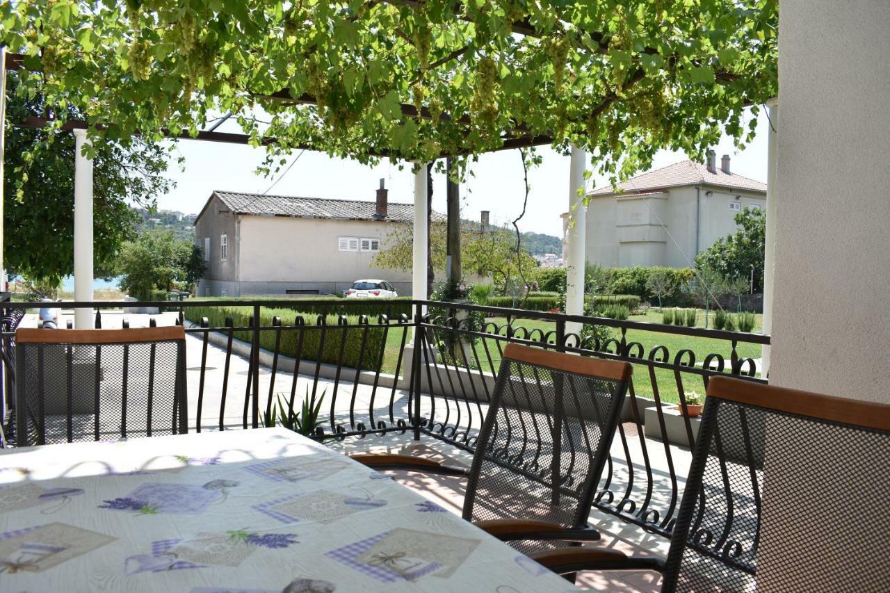 Apartments Svilan Trogir Exterior foto